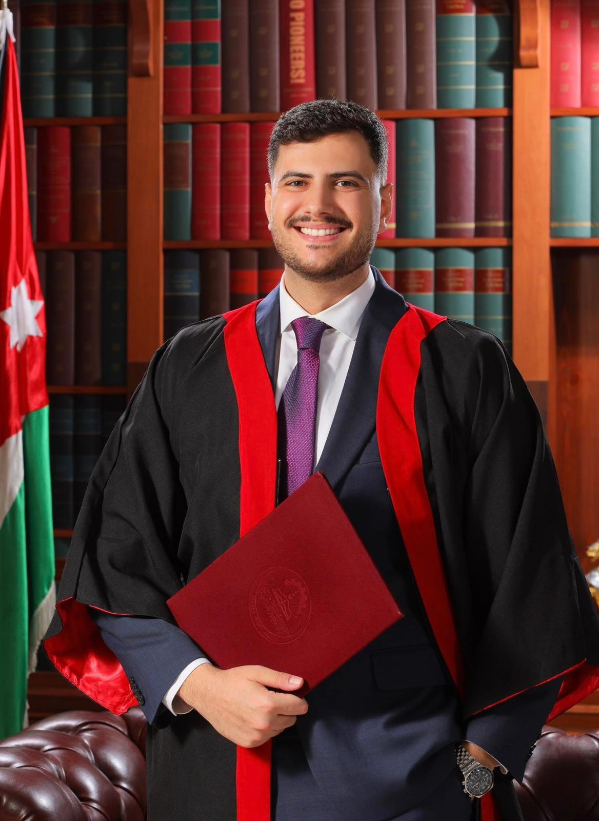 زيد مازن العبيسات  ..  مبارك التخرج