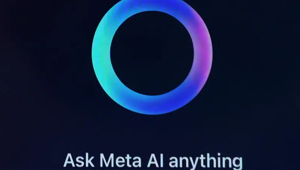قريبًا في "واتساب" لأندرويد ..  مشاركة المستندات مباشرة مع "Meta AI"