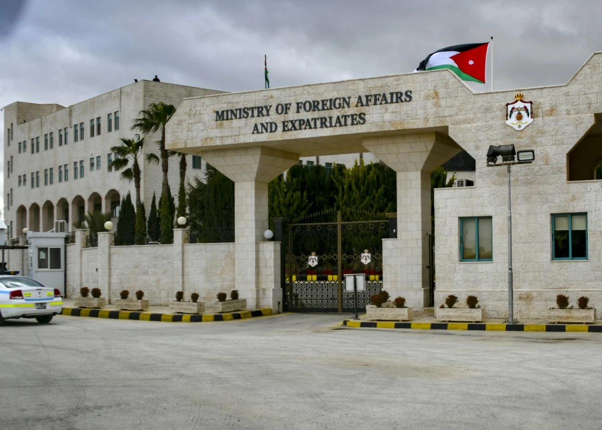 الأردن يدين طرح عطاءات لبناء 1234 وحدة استيطانية شرقي القدس