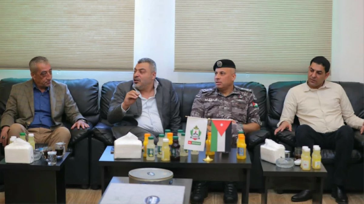 وحدة أمن الملاعب تبحث مع ناديي دوقرة والوحدات ترتيبات الموسم المقبل