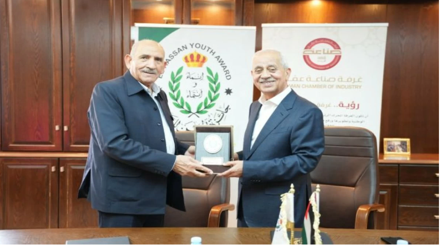 مذكرة تفاهم بين صناعة عمان وجائزة الحسن للشباب