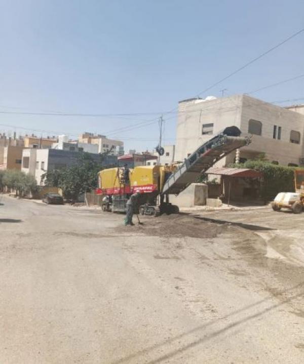 عطاءات بـ1.5 مليون دينار لتأهيل طرق في مادبا