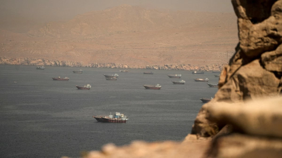 وزير الطاقة الأميركي: النفط يتدفق عبر مضيق هرمز بفضل البحرية الأميركية
