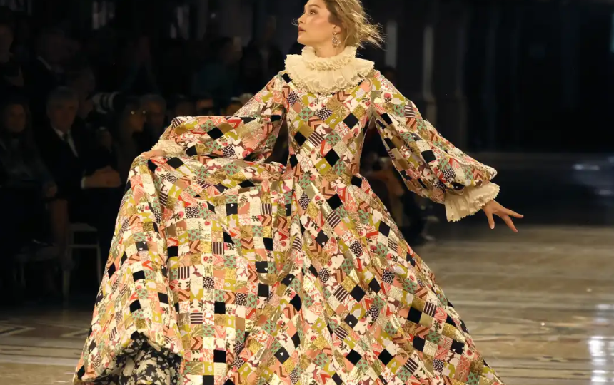 من Vogue World إلى Prada ..  ميلانو تفتتح عروض ربيع وصيف 2027