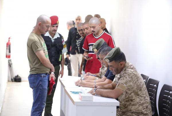 الجيش يباشر إجراءات الفحوصات الطبية للدفعة الثالثة من خدمة العلم