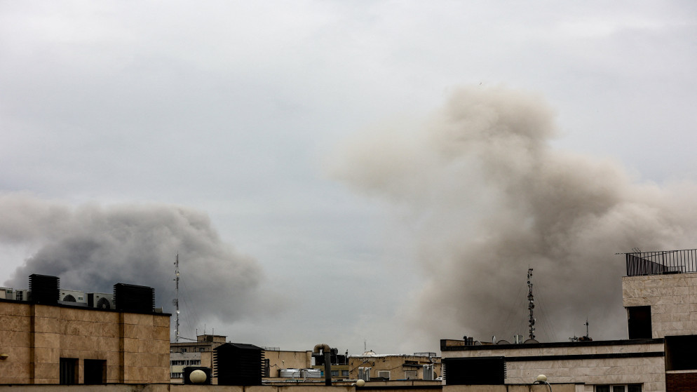 الجيش الإسرائيلي يعلن شن "موجة واسعة من الهجمات" على طهران