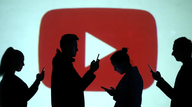 "يوتيوب" يطلق أدوات ذكاء اصطناعي جديدة لصناع المحتوى داخل YouTube Studio